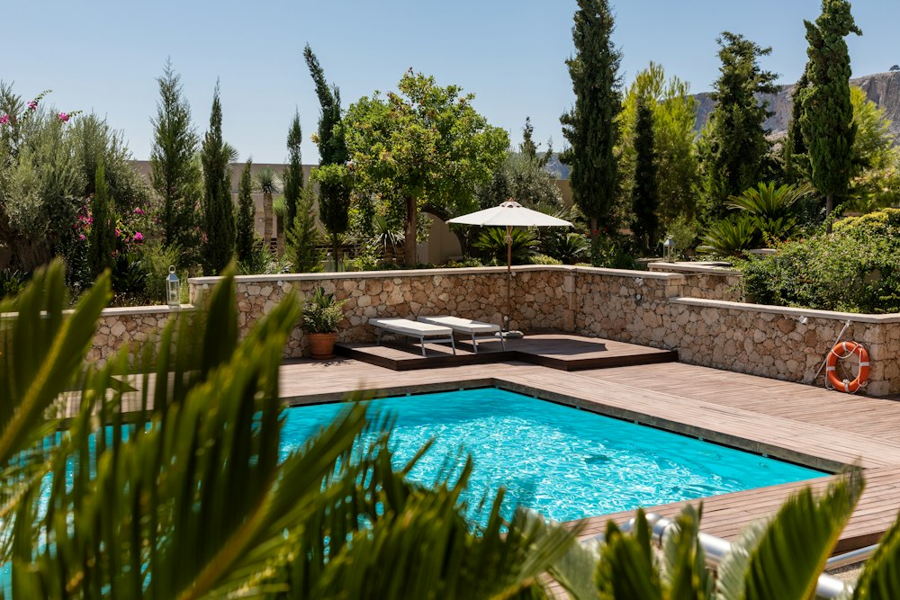 Single Depth Pools